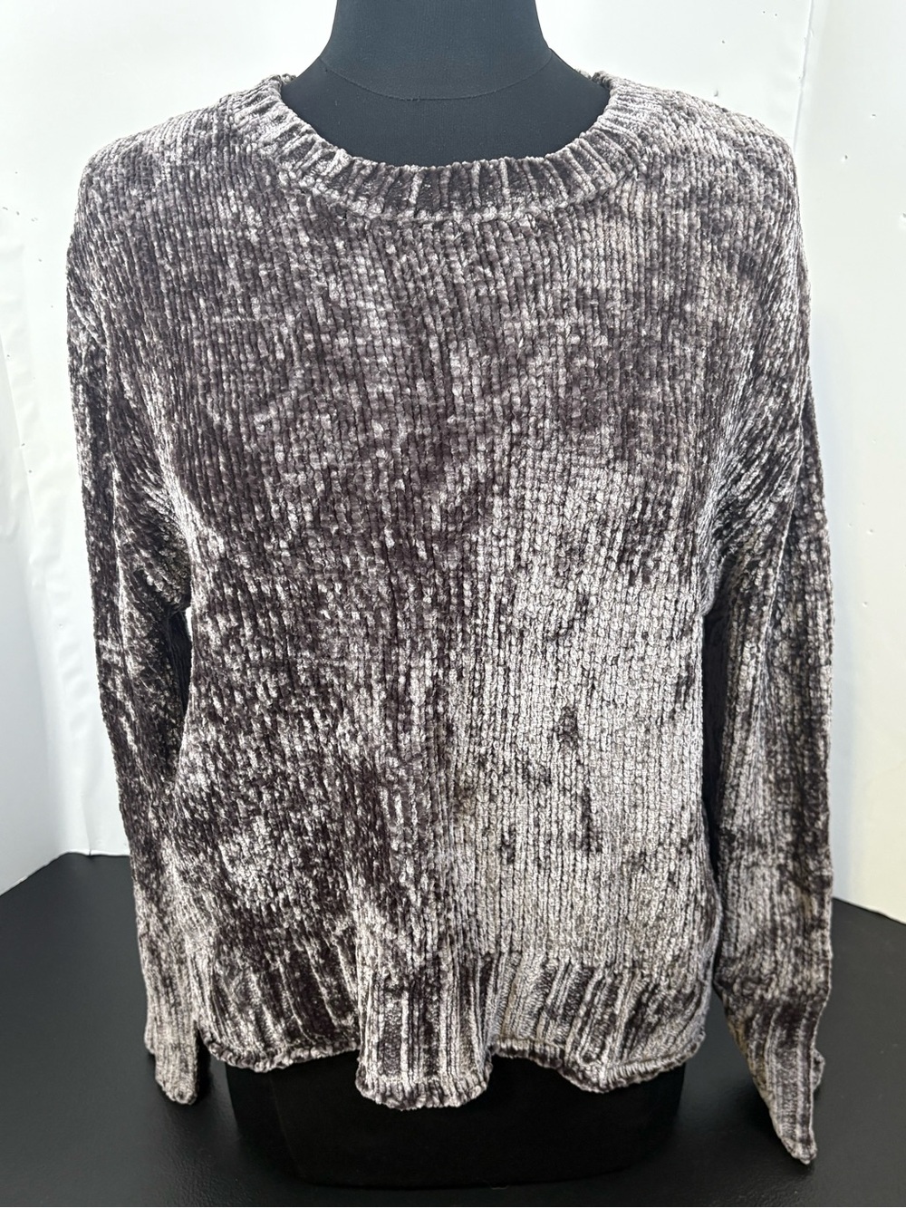 Philosophy Plush Chenille Crewneck Sweater - Charcoal Gray